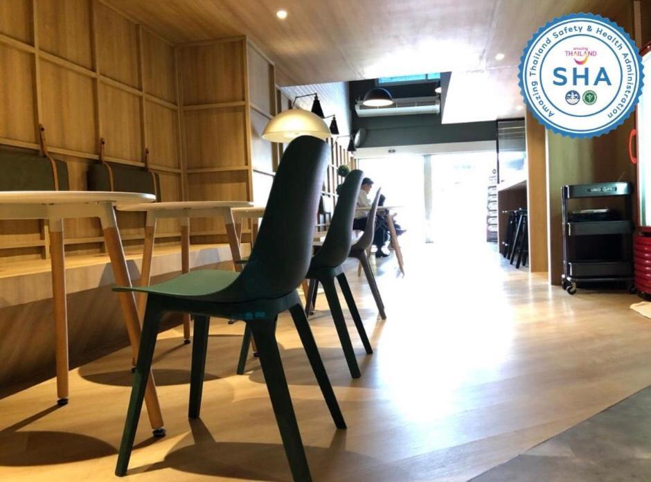 Mybed Ratchada Hotel Банкок Екстериор снимка