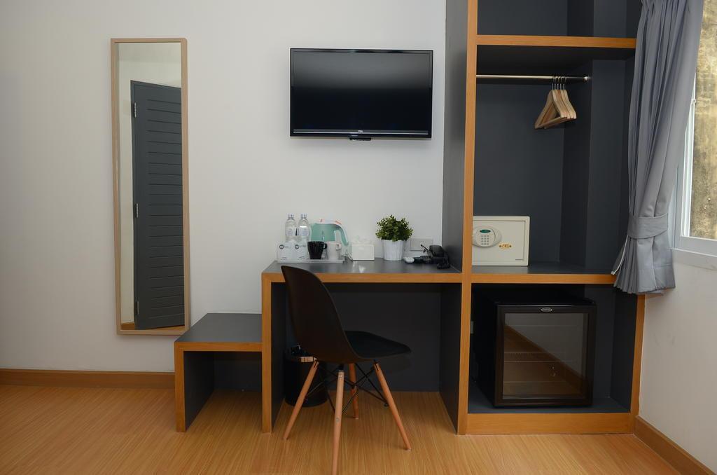 Mybed Ratchada Hotel Банкок Екстериор снимка